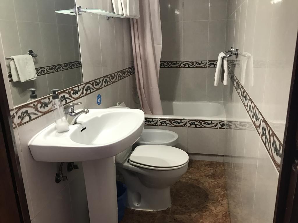 Madrid Playa Rooms Екстериор снимка