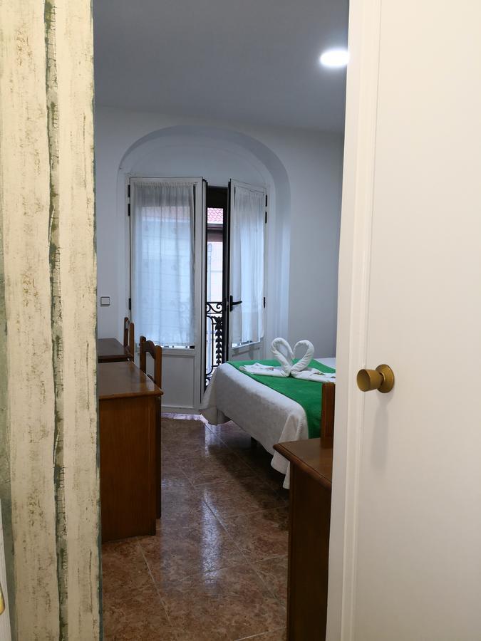Madrid Playa Rooms Екстериор снимка