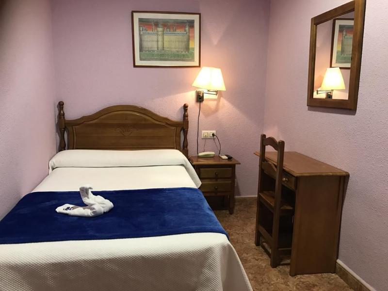 Madrid Playa Rooms Екстериор снимка