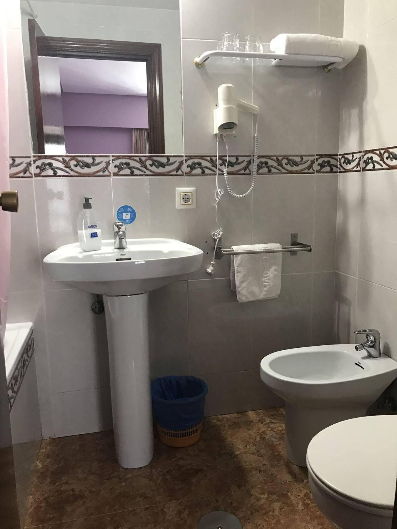 Madrid Playa Rooms Екстериор снимка