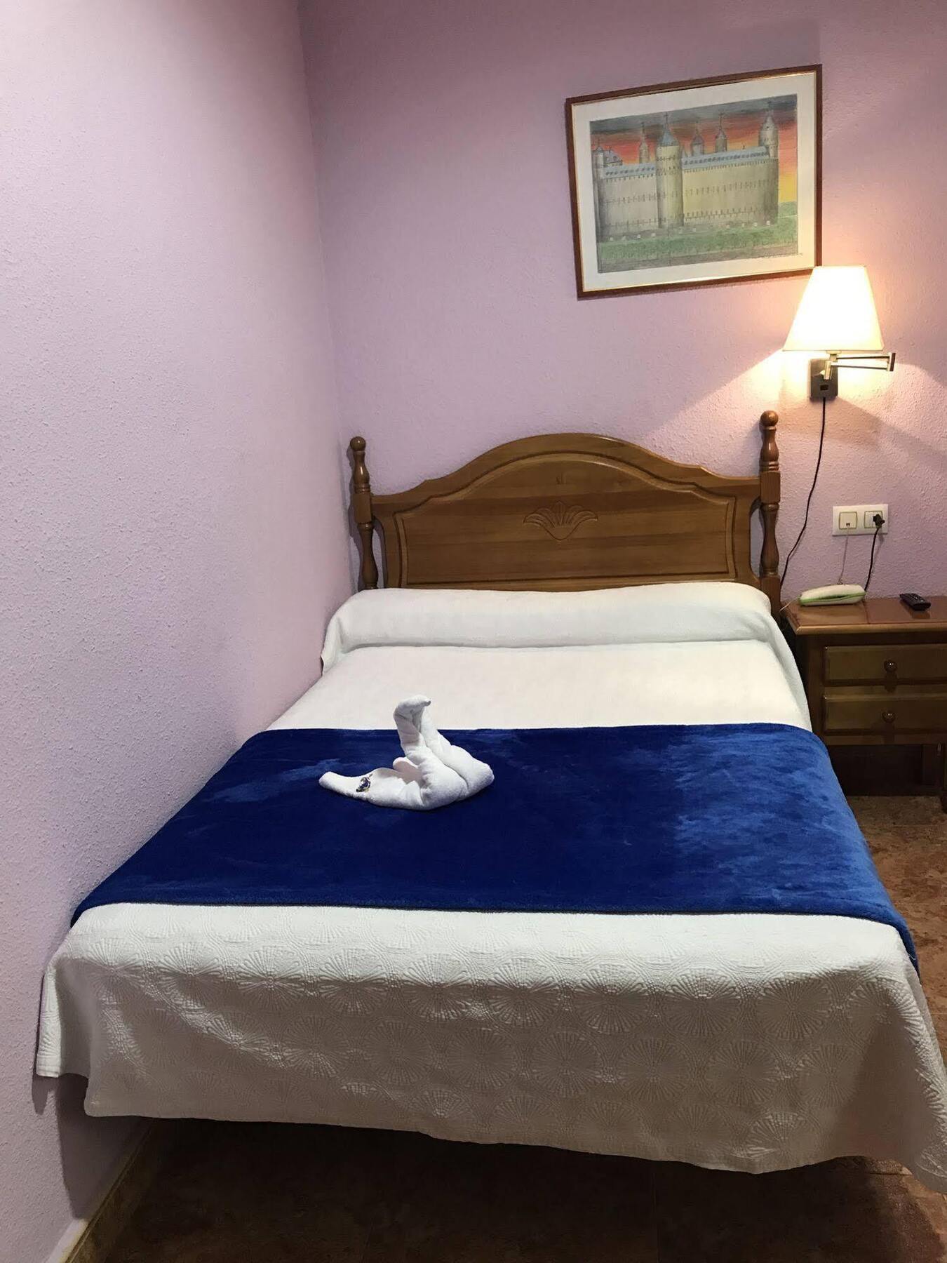 Madrid Playa Rooms Екстериор снимка
